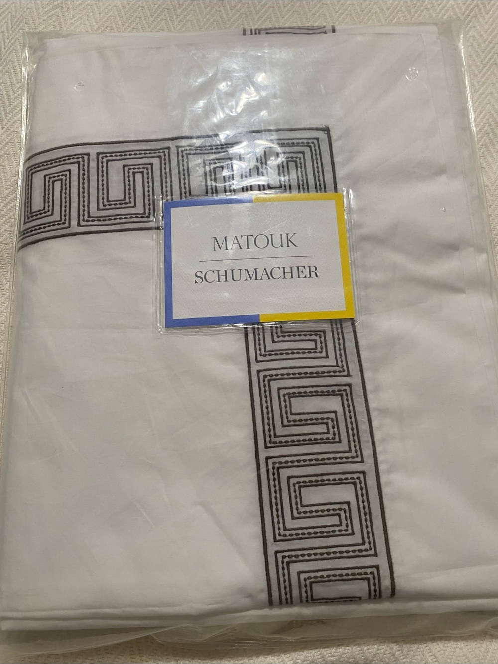 Matouk Schumacher Ophelia Full/Queen Flat 96x112 Mocha